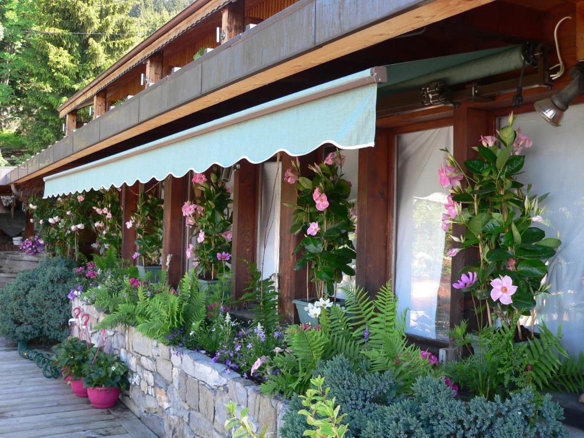 Les Chalets-Hotel De La Croix-Fry Маниго Экстерьер фото